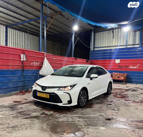טויוטה קורולה