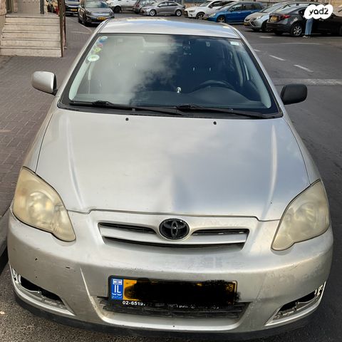טויוטה קורולה