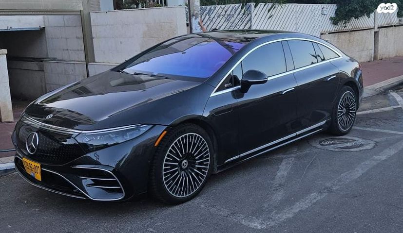 מודעת רכב מרצדס-בנץ EQS