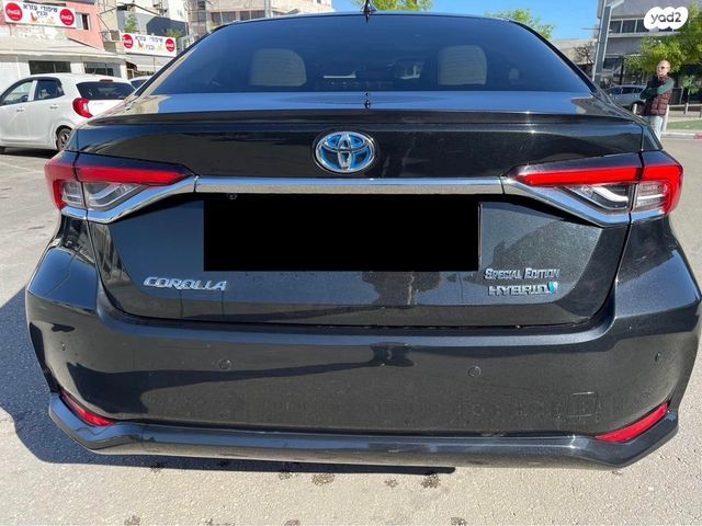 טויוטה קורולה