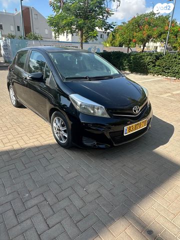 יאריס Style אוט׳ 1.3 (99 כ״ס) [2011-2014]