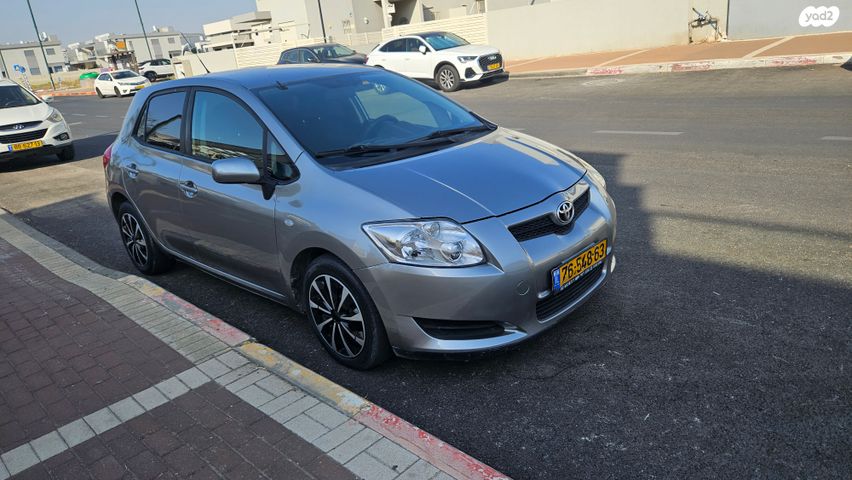 טויוטה אוריס