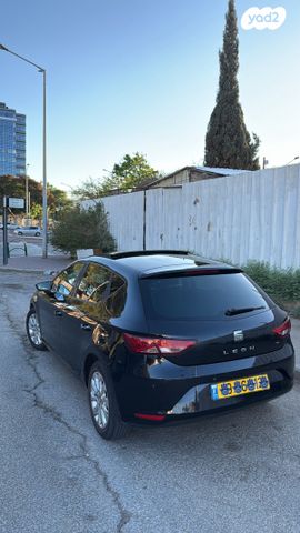 מודעת רכב סיאט לאון