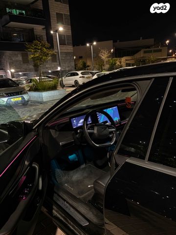 מודעת רכב אקספנג P7