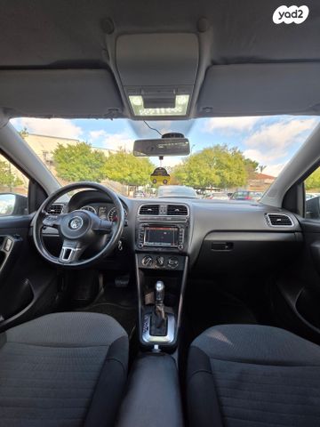 פולקסווגן פולו 