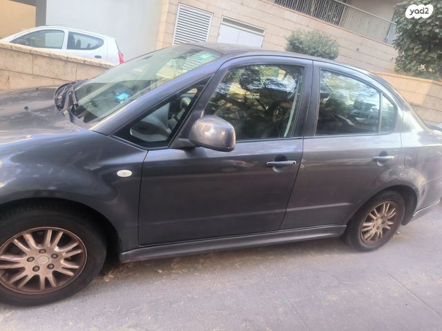 SX4 GLX אוט׳ 1.6 (119 כ״ס)
