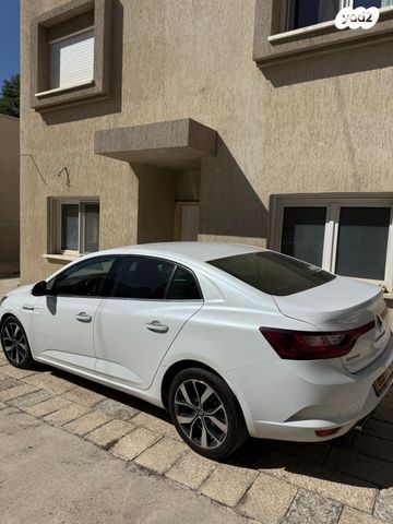 מודעת רכב רנו מגאן