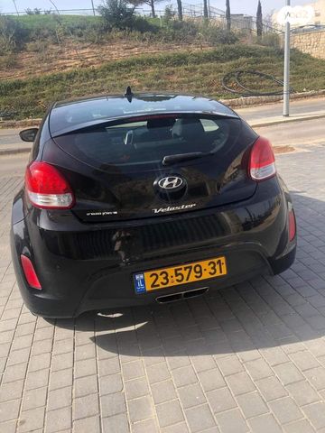 יונדאי ולוסטר