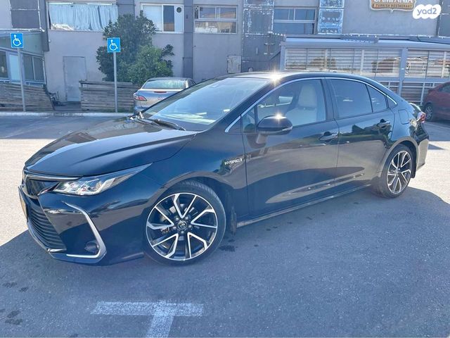 מודעת רכב טויוטה קורולה