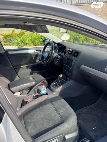 פולקסווגן ג'טה 