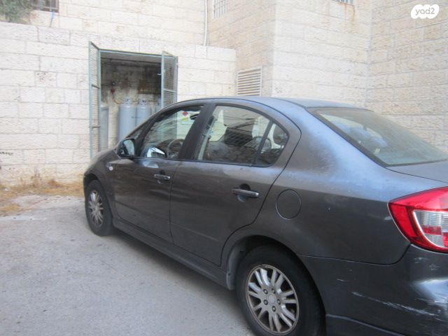 סוזוקי SX4