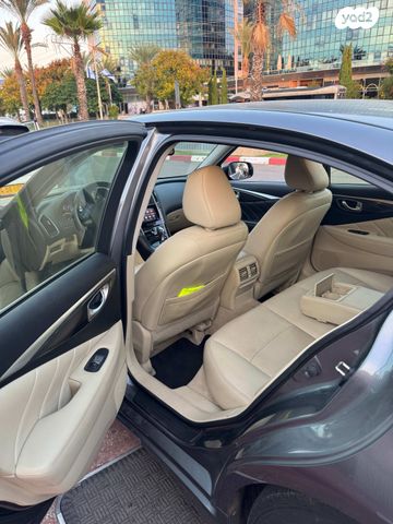 אינפיניטי Q50