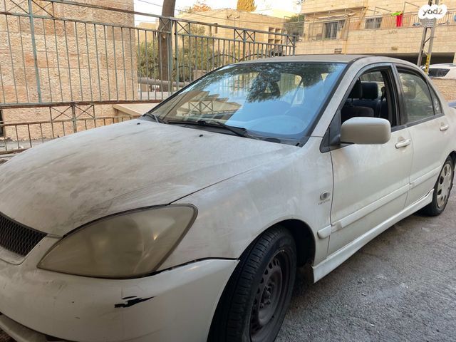 מודעת רכב מיצובישי לנסר