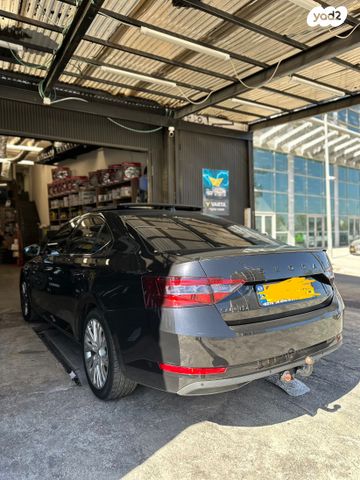 סקודה סופרב