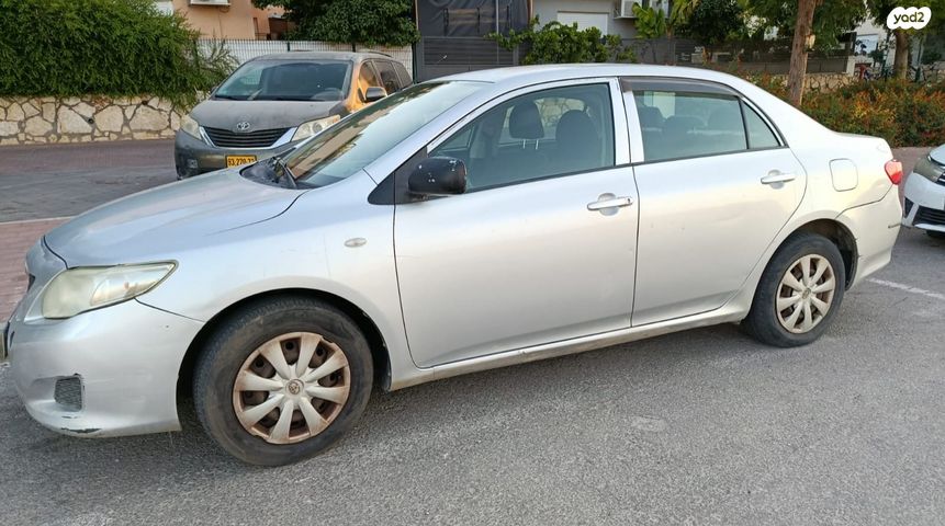 מודעת רכב טויוטה קורולה