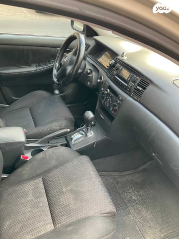 טויוטה קורולה