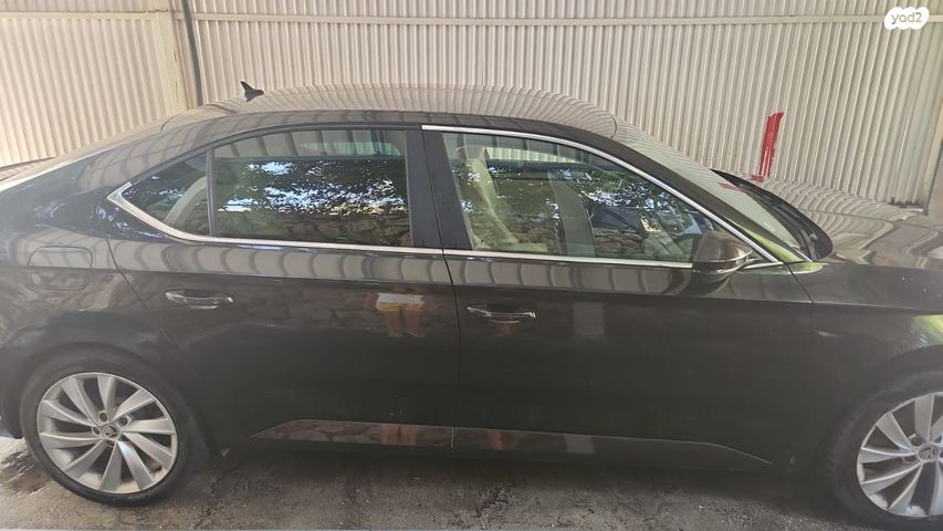 מודעת רכב סקודה סופרב