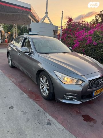 אינפיניטי Q50