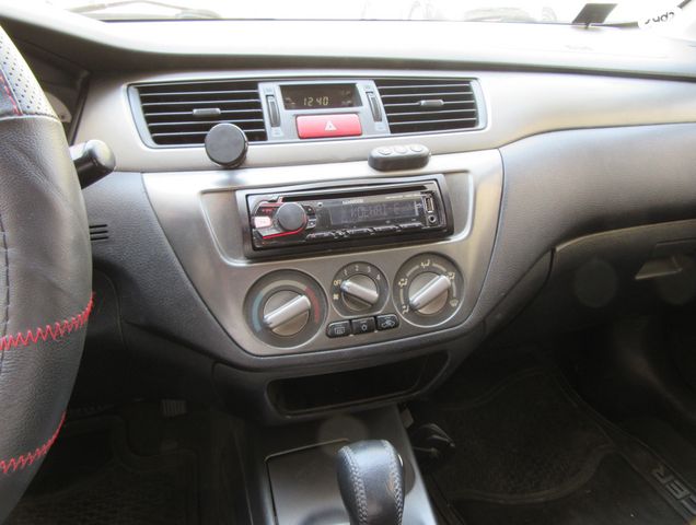 מיצובישי לנסר