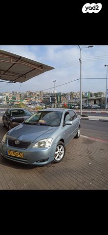 טויוטה קורולה