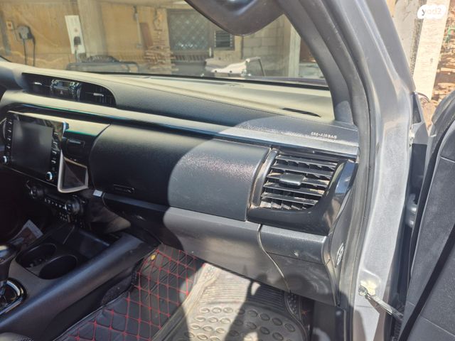 טויוטה היילקס