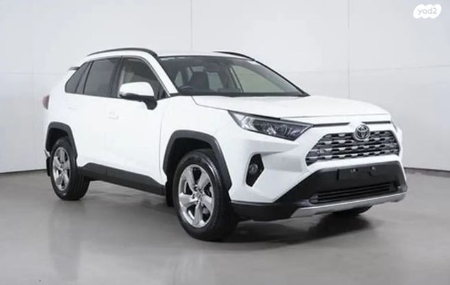 טויוטה RAV4