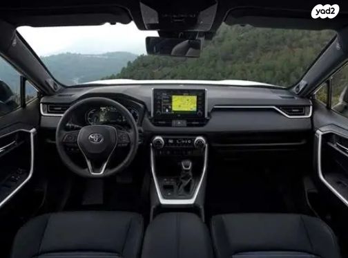 טויוטה RAV4