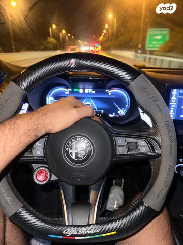 אלפא רומיאו טונלה