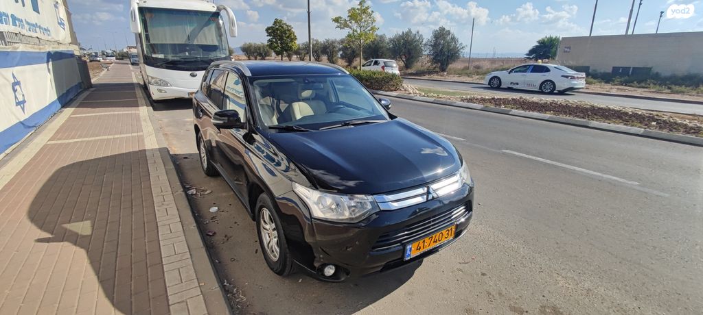 מודעת רכב מיצובישי אאוטלנדר