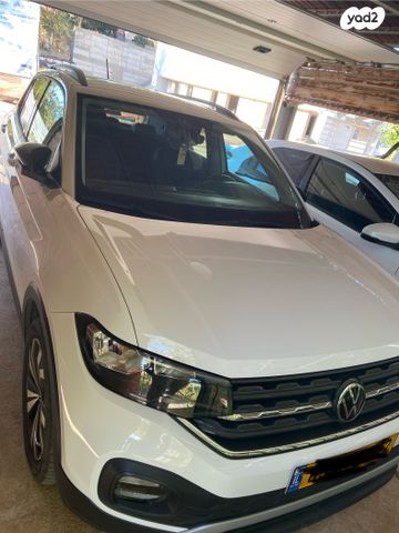 מודעת רכב פולקסווגן T-קרוס