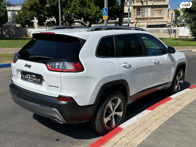 ג'יפ צ'ירוקי