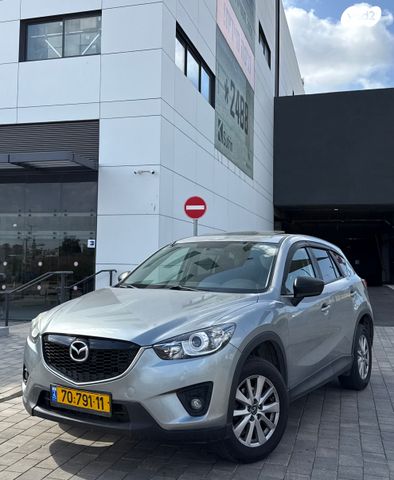 מודעת רכב מאזדה CX-5