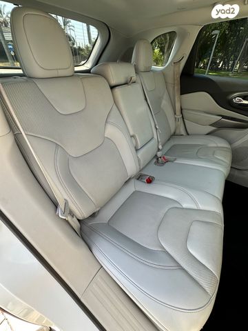 ג'יפ צ'ירוקי