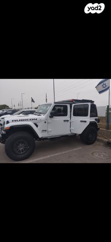 מודעת רכב ג'יפ רנגלר