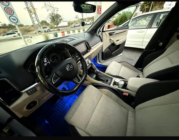 סקודה קארוק