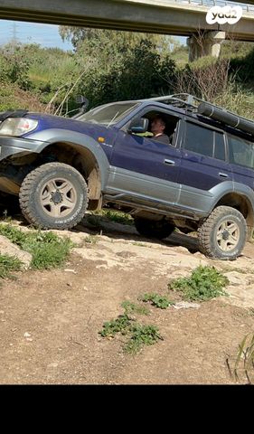 מודעת רכב טויוטה לנד קרוזר