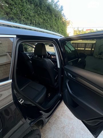 סקודה קארוק