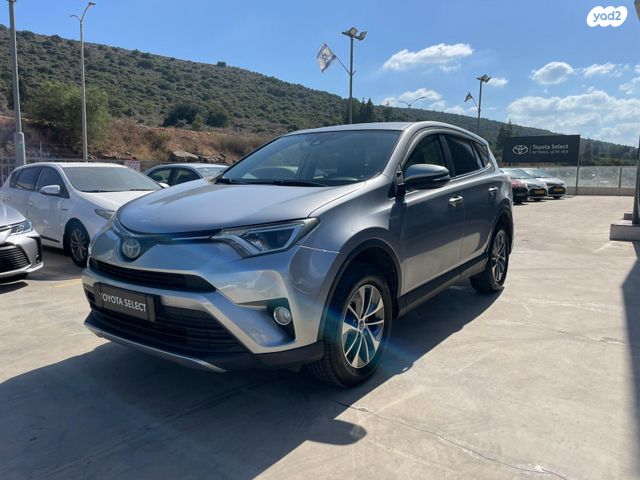מודעת רכב טויוטה RAV4