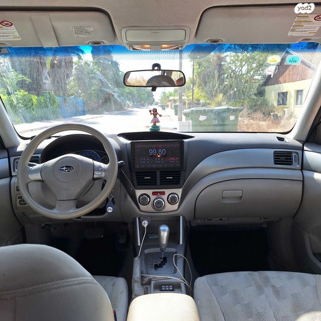 סובארו פורסטר