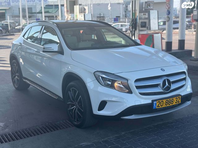 מרצדס-בנץ GLA