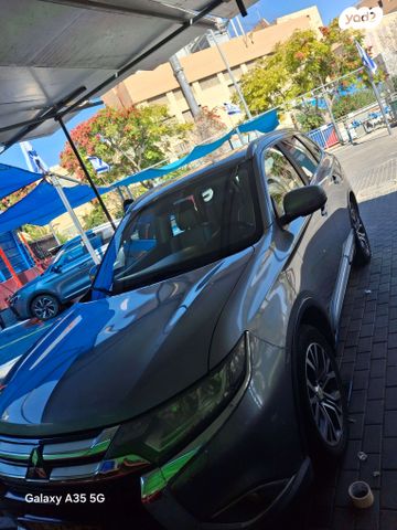 מיצובישי אאוטלנדר