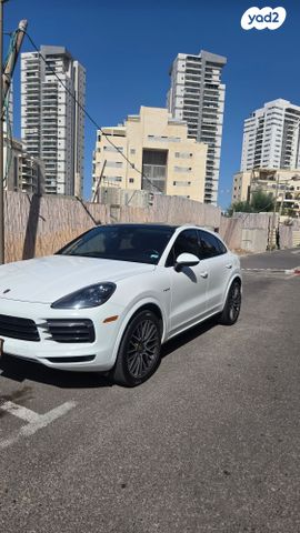 פורשה קאיין