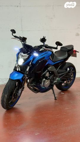 CF MOTO 650NK