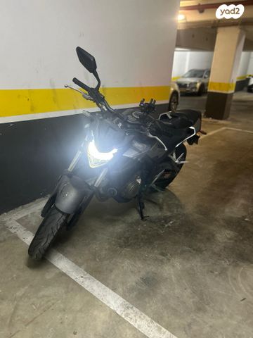 הונדה CB500F