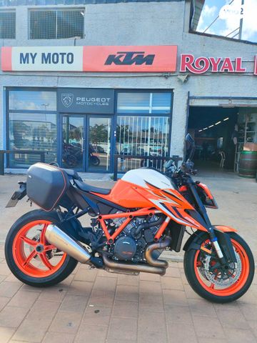 KTM Naked Super Duke 1290R