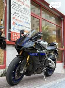 מודעת רכב ימאהה YZF-R1