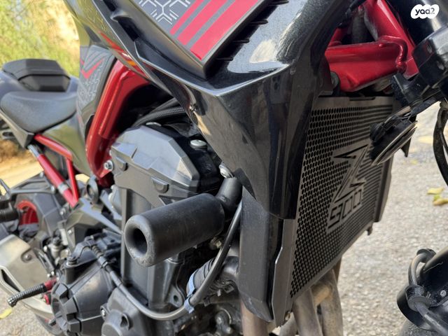 קאוואסאקי Z900