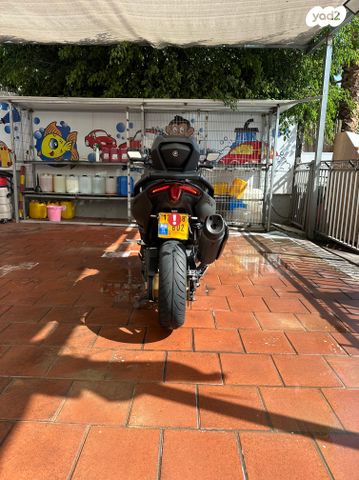 ימאהה Tmax 560 Tech