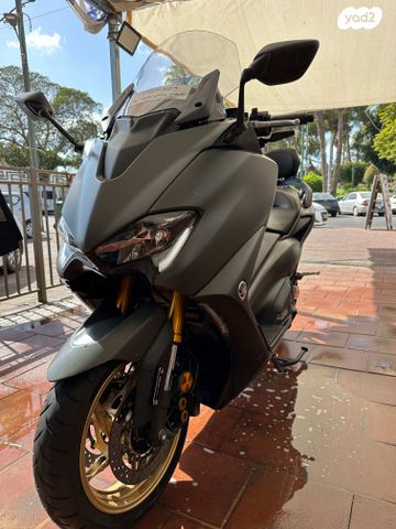 ימאהה Tmax 560 Tech