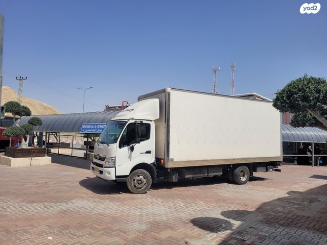 מודעת רכב טויוטה